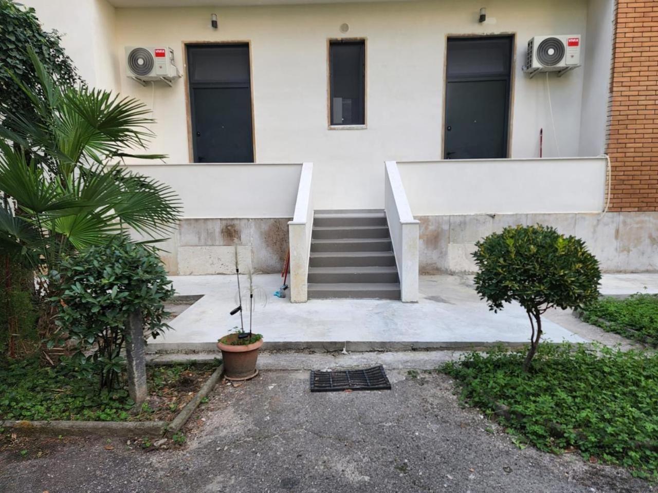 Vila 21 At Blloku Area 地拉那 外观 照片